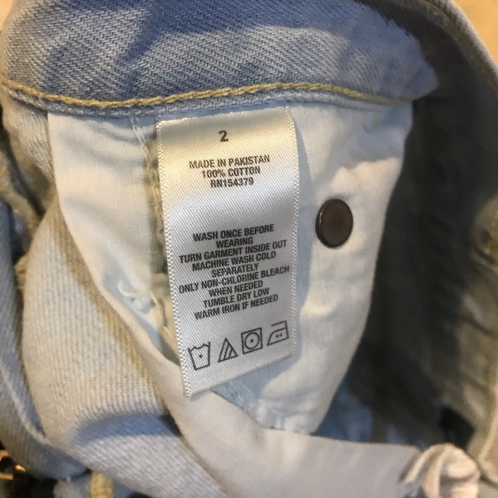 Aeropostale cheeky shorts - Picture 3 of 5